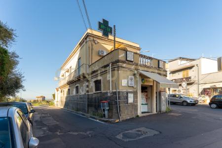 Stradale Cravone, Catania, Sicilia 95127, Italia