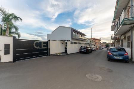 Via Sant' Andrea, Catania, Sicilia 95127, Italy