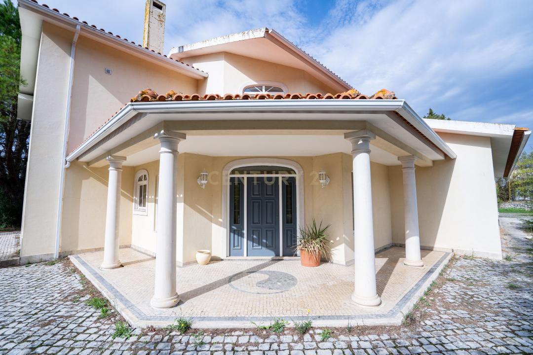 Alcanena, Santarem 2380-639, Portugal