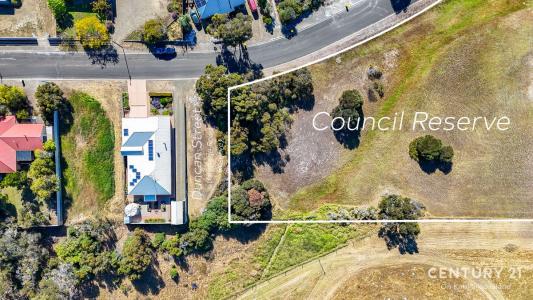 9 Vivonne Avenue, Kingscote, SA 5223, Australia