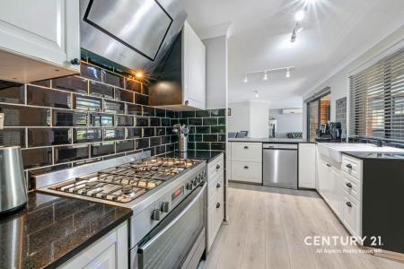 5 Hyatt Close, Rouse Hill, NSW 2155, Australia