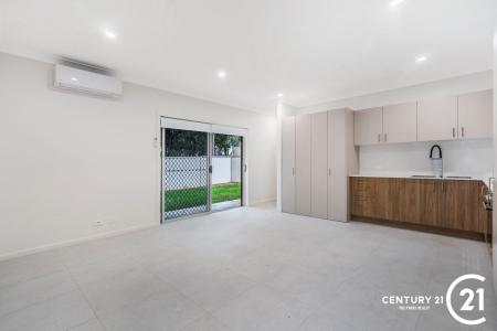 39a Lyrebird Crescent, Green Valley, NSW 2168, Australia