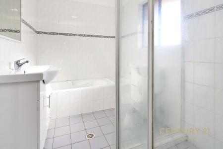 11/10-12 Hassall Street, Westmead, NSW 2145, Australia