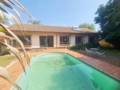 Hartbeespoort, North West, South Africa