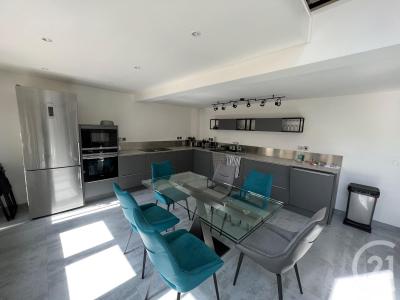 Fontenay Sous Bois, Isla De Francia 94120, Francia