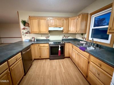 115 15th Street, Oakes, North Dakota 58474, HOA KỲ
