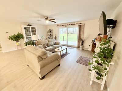 300 Robinson Road, Plattsburgh, Nova Iorque 12901, Estados Unidos