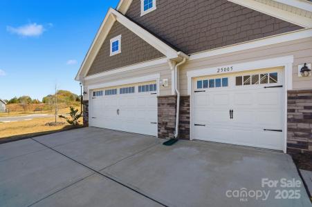 25005 Westwick Lane, Huntersville, Carolina Do Norte 28078, Estados Unidos