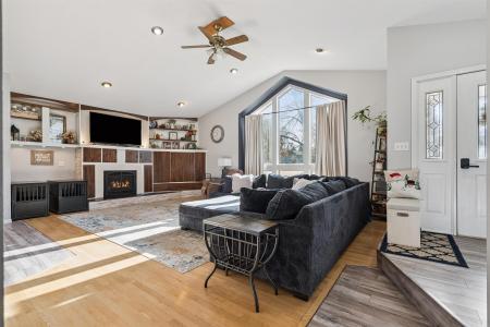 1215 3rd St Ne, Oelwein, Iowa 50662, Estados Unidos