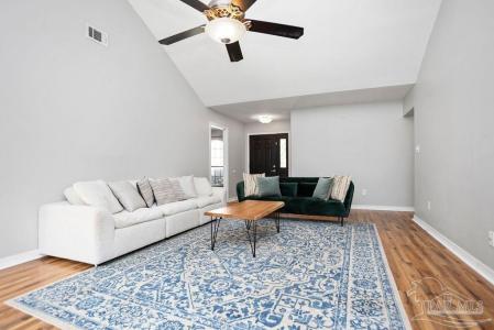 2240 Prytania Cir, נווארה, פלורידה 32566, ארצות הברית של אמריקה