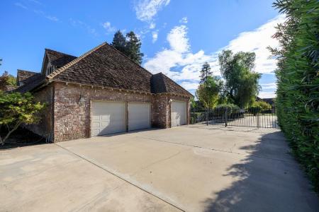 2218 E Tuolumne Road, Turlock, California 95380