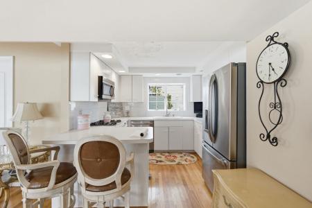 163-15 84th Street, Howard Beach, 纽约州 11414, 美国