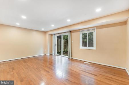 7432 Larne Lane, Lorton, Virginia 22079, Amerika Birleşik Devletleri