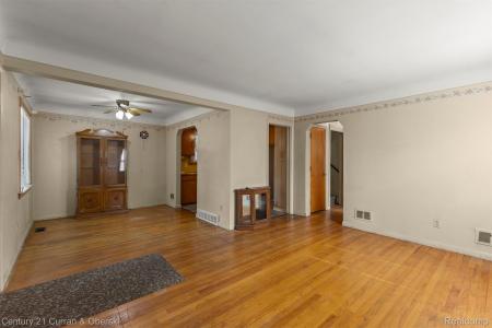 1184 Farnham Avenue, Lincoln Park, Michigan 48146, Amerika Birleşik Devletleri