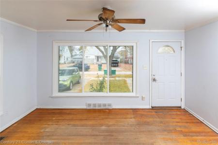 7077 Deering Street, Garden City, Michigan 48135