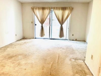 13422 Village 1/4, Cerritos, קליפורניה 90703, ארצות הברית של אמריקה 