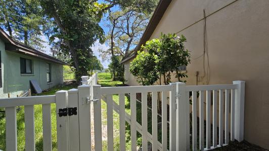 2401 Country Trails S, Safety Harbor, Florida 34695