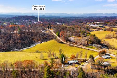 92 Parkway View Rd., Mars Hill, NC 28754, USA