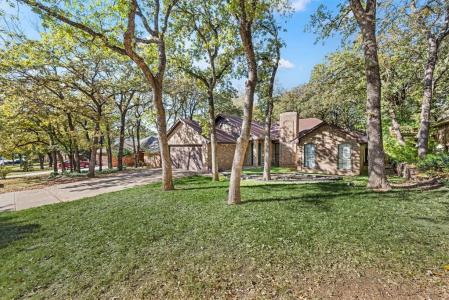 6737 Inwood Drive, North Richland Hills, Texas 76182