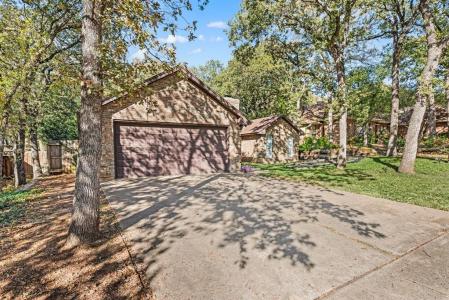 6737 Inwood Drive, North Richland Hills, Texas 76182