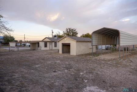 2805 Mountain View Drive, Carlsbad, 新墨西哥州 88220, 美國