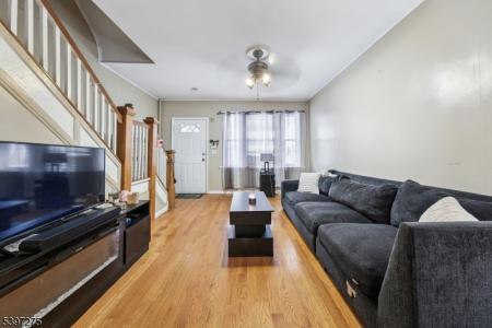 190 Lewis St, Perth Amboy City, 新泽西州 08861-4602, 美国