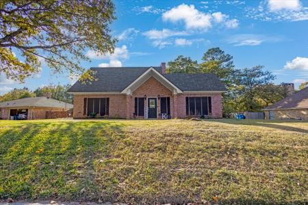 1701 Edgebrook St, Henderson, Texas 75652, USA