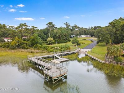 685 Beachwood Drive SE, 玻利维亚, 北卡罗来纳州 28422, 美国