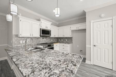 18113 Martha Dr, Zachary, Louisiana 70791, HOA KỲ