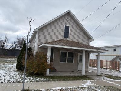 10785 Michigan Avenue, Posen, Michigan 49776, États-Unis