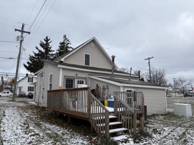 10785 Michigan Avenue, Posen, Michigan 49776, États-Unis