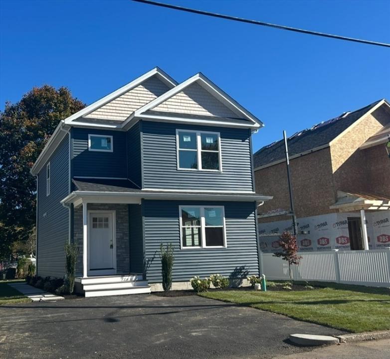 65 Cedarbrook, Pawtucket, Rhode Island 02861, Stati Uniti