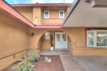 2042 E Bonnie Brae Court, Ontario, Kalifornia 91764, USA