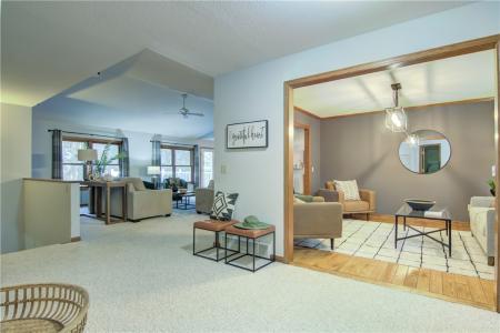 2030 Abbe Hill Drive, Eau Claire, 위스컨신 54703, 미국