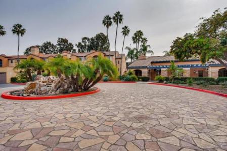 7160 Shoreline Dr , 4213, San Diego, 加州 92122, 美國