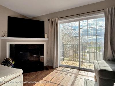 1431 Academy Lane, Lansing, Michigan 48906, Stati Uniti