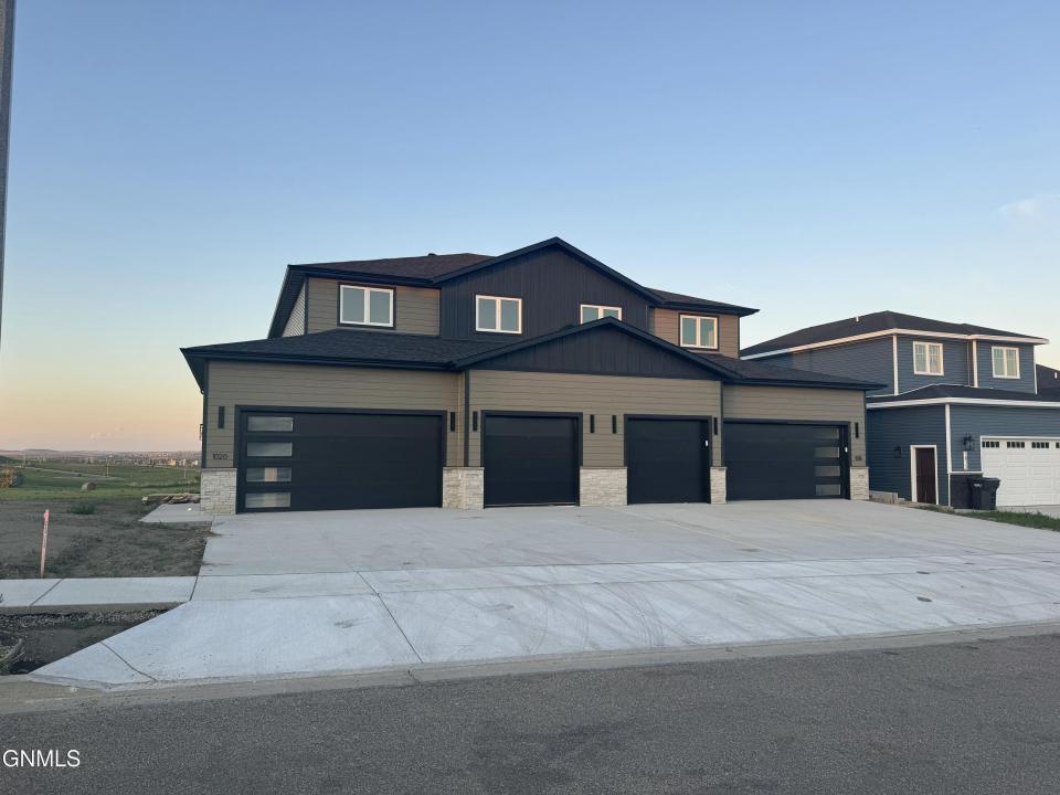 1020 Beretta Street, Mandan, Северная Дакота 58554, Соединенные Штаты