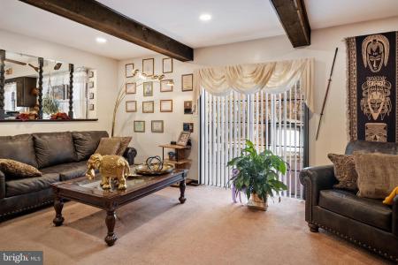 1742 Corkery Ln, WILLIAMSTOWN, New Jersey 08094