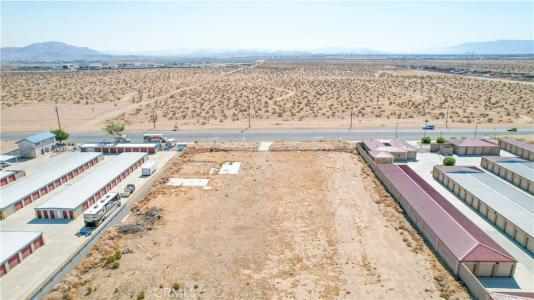 16454 Adelanto Road, Adelanto, Californie 92301, États-Unis