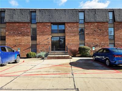 4187 Columbia Road #126, North Olmsted, Огайо 44070, Соединенные Штаты