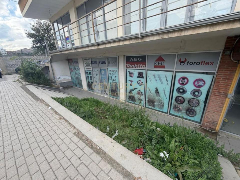 Babrru, Tirana, アルバニア