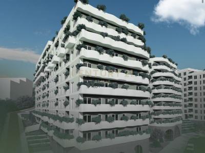 Paskuqan, Tirana, אלבניה