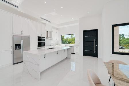 BRAND NEW, MODERN SINGLE FAMILY HOME, Lower Valley, Grand Cayman, Îles Caïmans