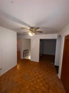 369  Rue Richard, Laval (Chomedey), Québec H7M 1V2, Canada