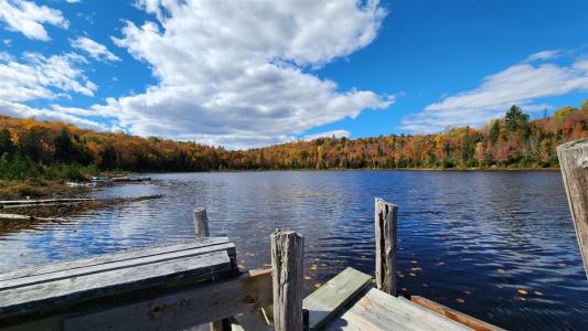 Rue du Sentier-du-Bouleau, Sainte-Marguerite-du-Lac-Masson, Quebec J0T 1L0, Canada