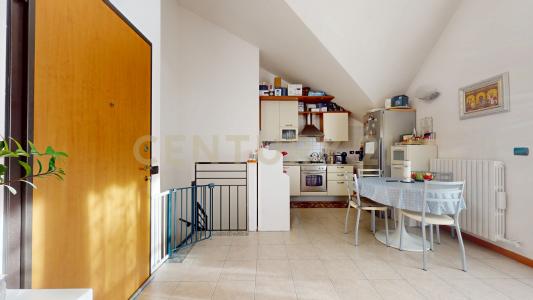 Via Gian Castelli, Vanzago, Lombardia 20043, Italy