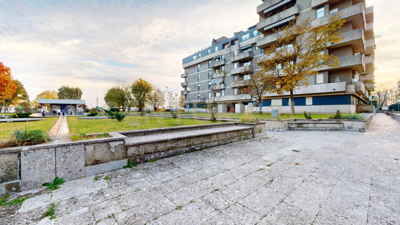 Via Luigi Capuana, Rho, Lombardia 20017, Italy