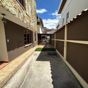 Conjunto Avalon Park 061, Guano, Chimborazo 00001, Équateur