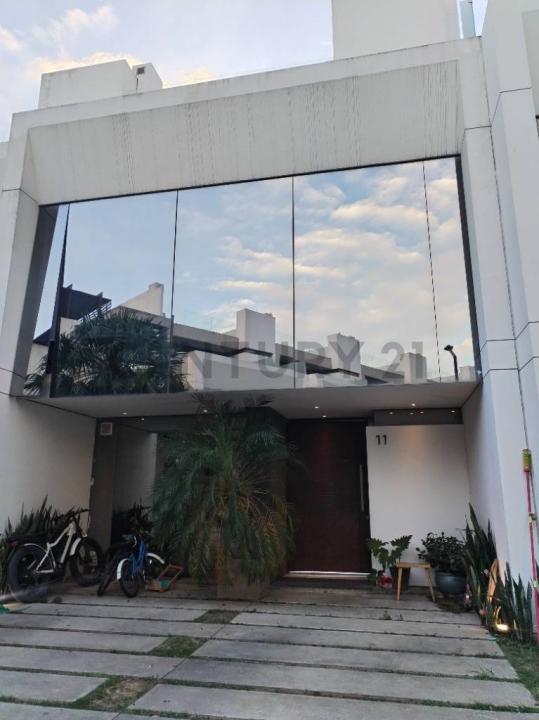 CONDOMINIO COSTANERA BLU, CANAL ISUTO 4TO ANILLO , Oeste, Santa Cruz 0000, Bolívia