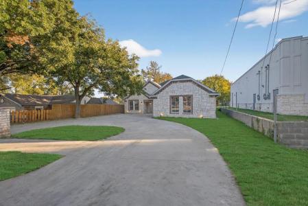 3532 W Jefferson Boulevard, Dallas, Texas 75211, USA